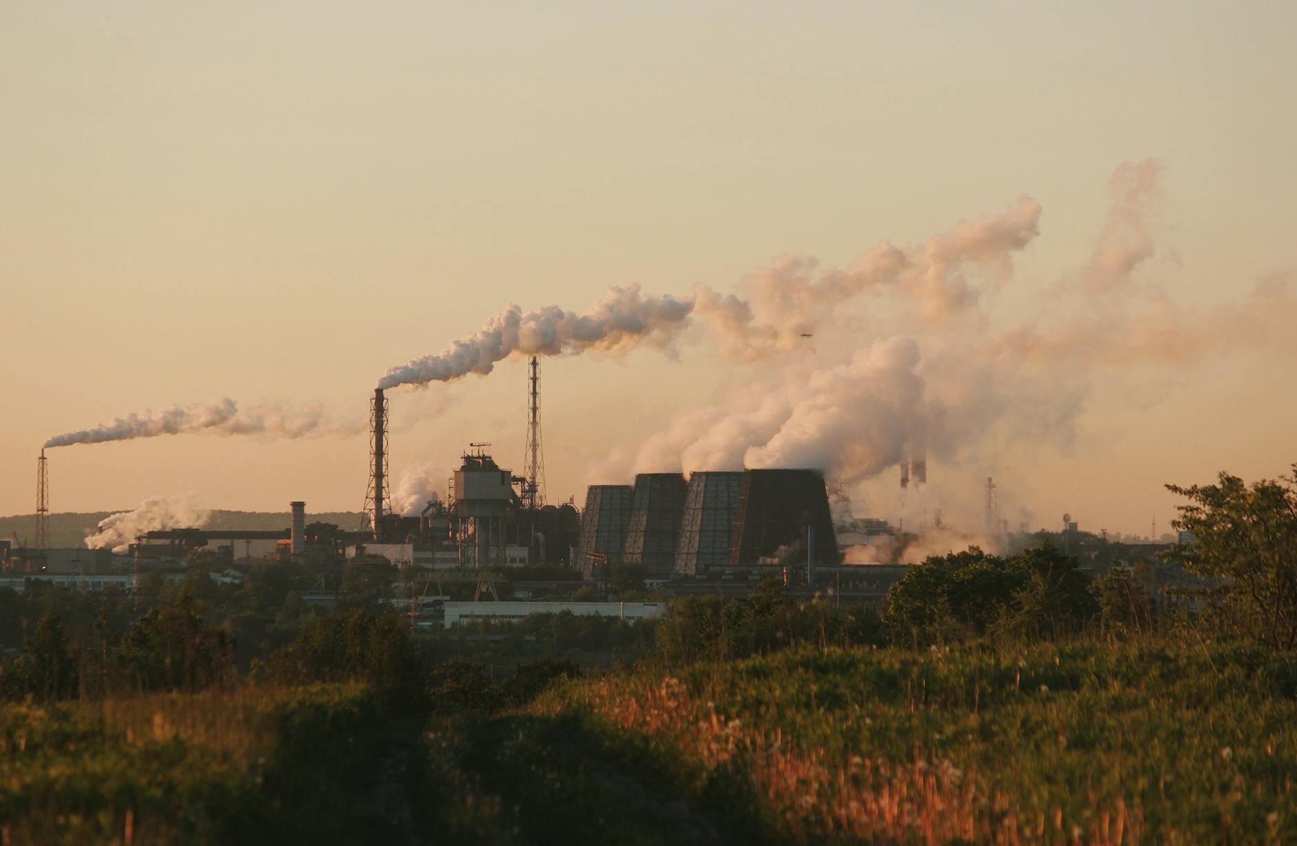 An infographic illustrating the greenhouse effect and its impact on climate change debate.