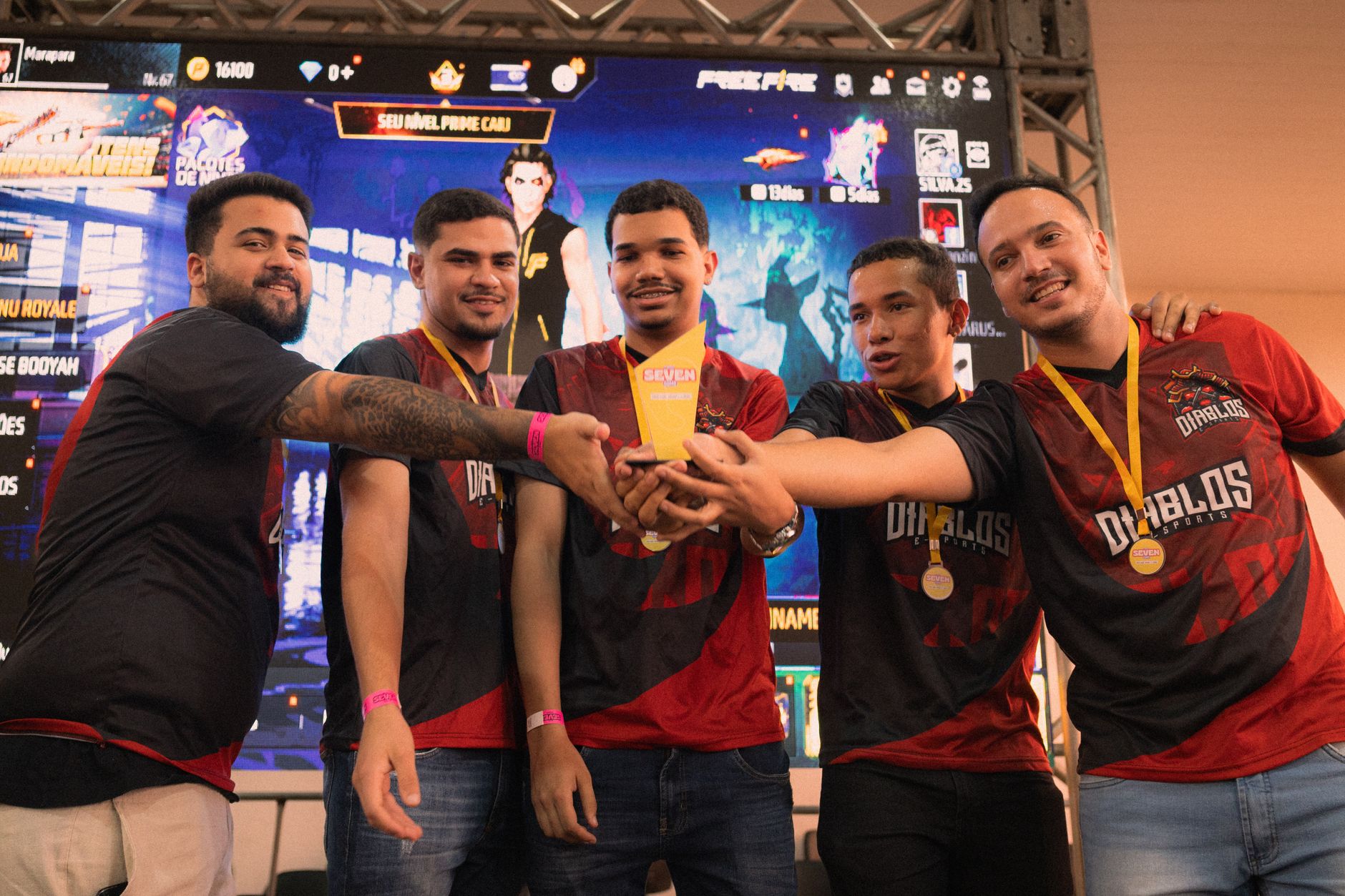 A vibrant esports tournament showcasing players competing on stage, highlighting the competitive atmosphere. — esports d…