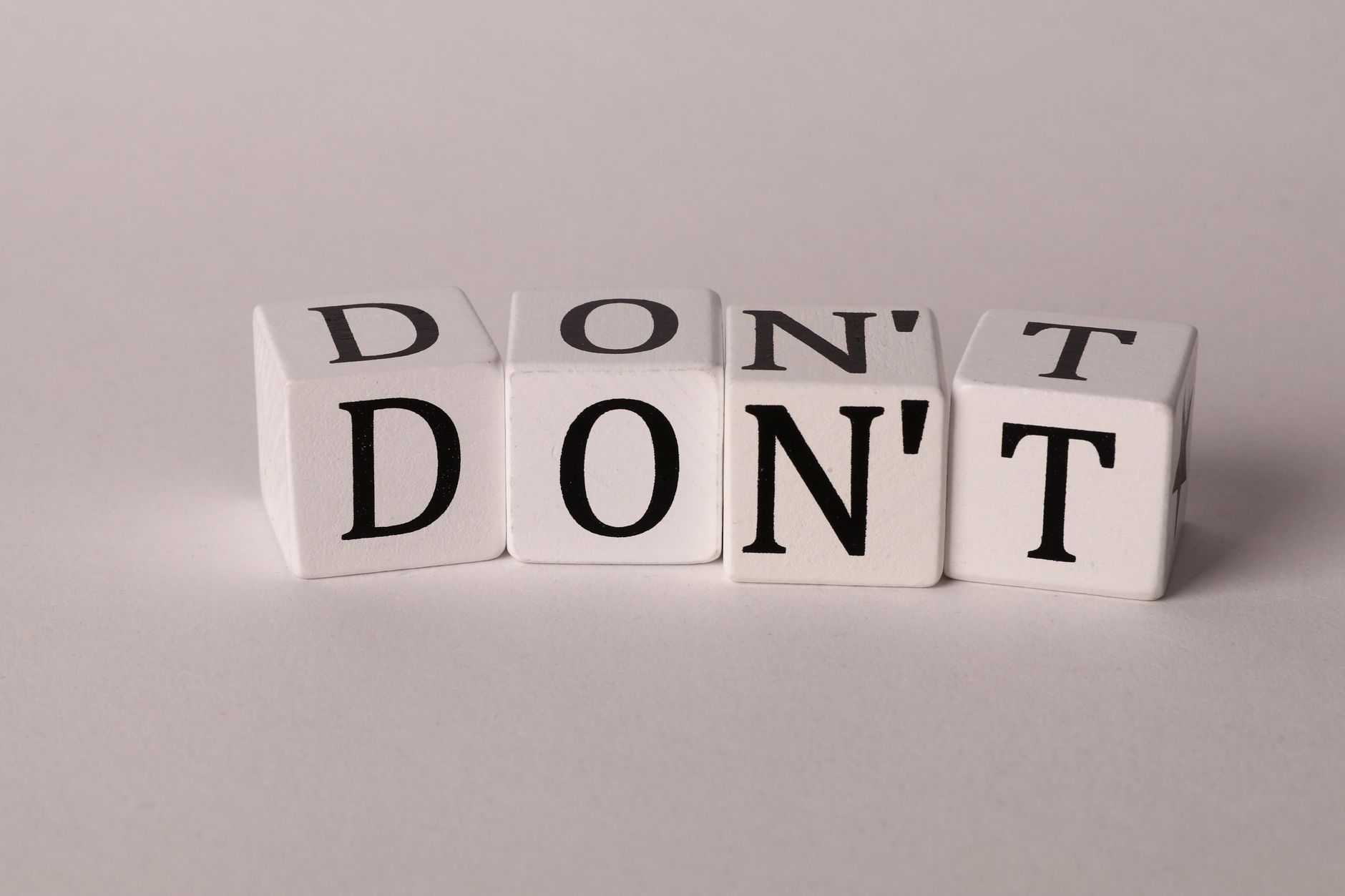 An infographic highlighting common debate pitfalls and how to avoid them. — structuring a debate