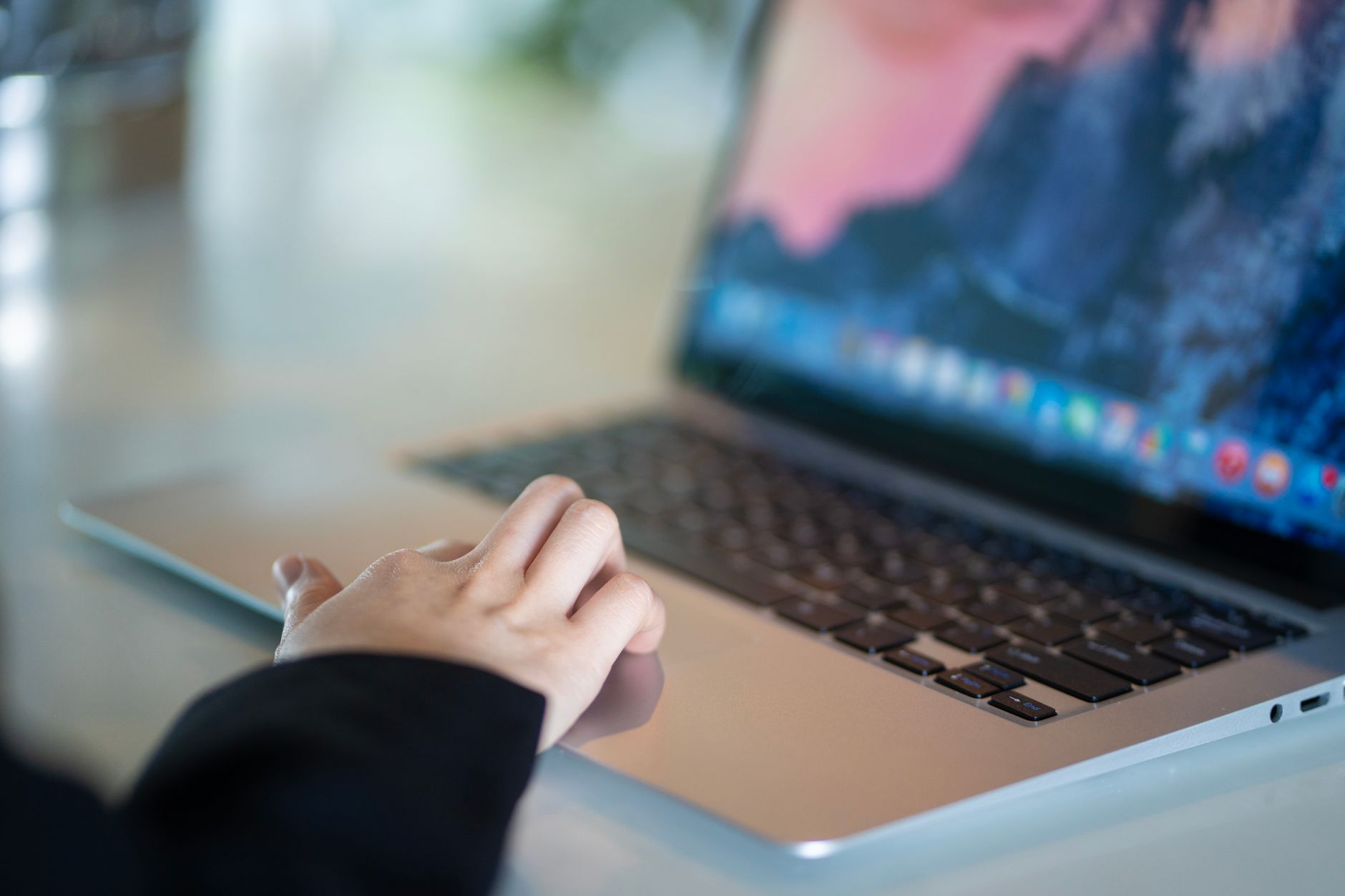 Navigating the Remote Work Debate: Practical Solutions