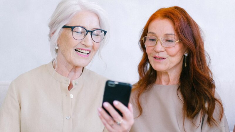 Should Social Media Accounts Have Age Restrictions?