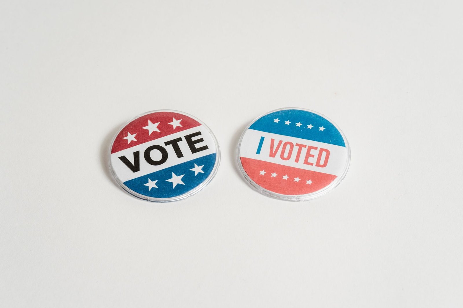 An infographic comparing the popular vote vs. electoral vote outcomes in recent elections. — abolish electoral college