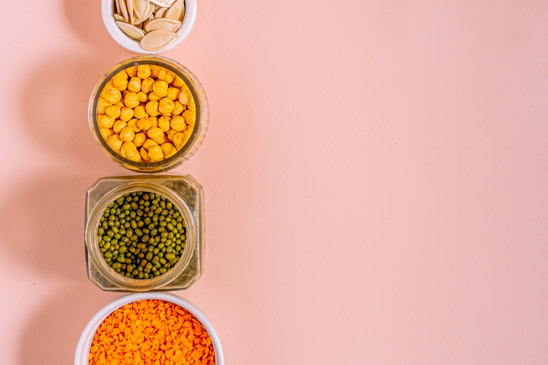 An infographic illustrating essential nutrients found in vegan diets compared to meat-based diets. — veganism debate