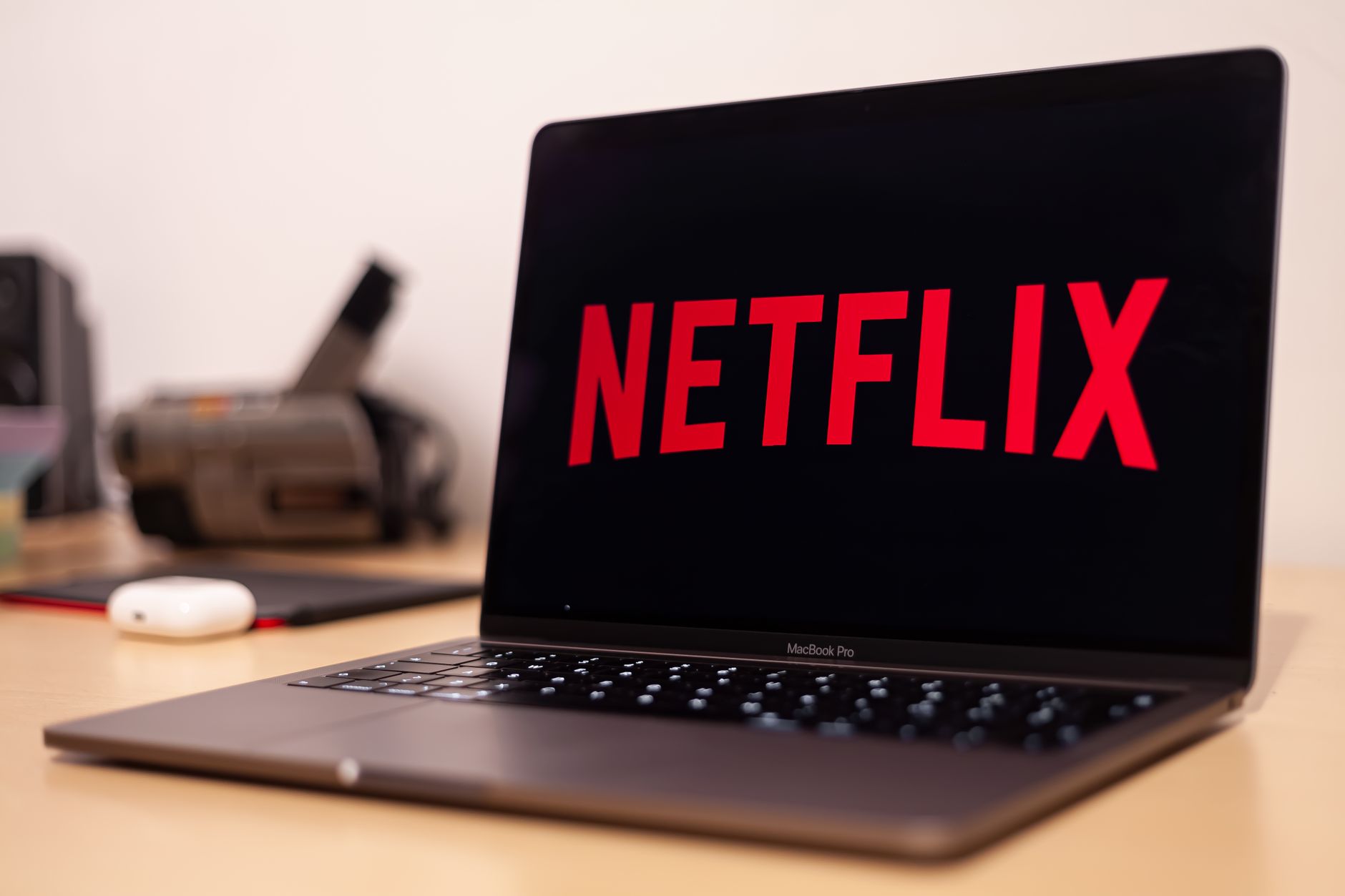 An infographic showcasing the pros and cons of streaming regulation. — streaming regulation debate
