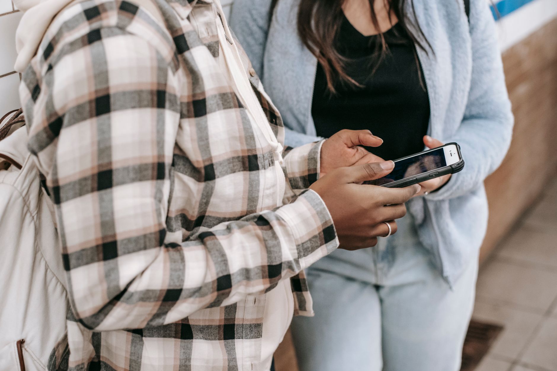 An infographic showing statistics on social media use and friendship quality — friendship debate