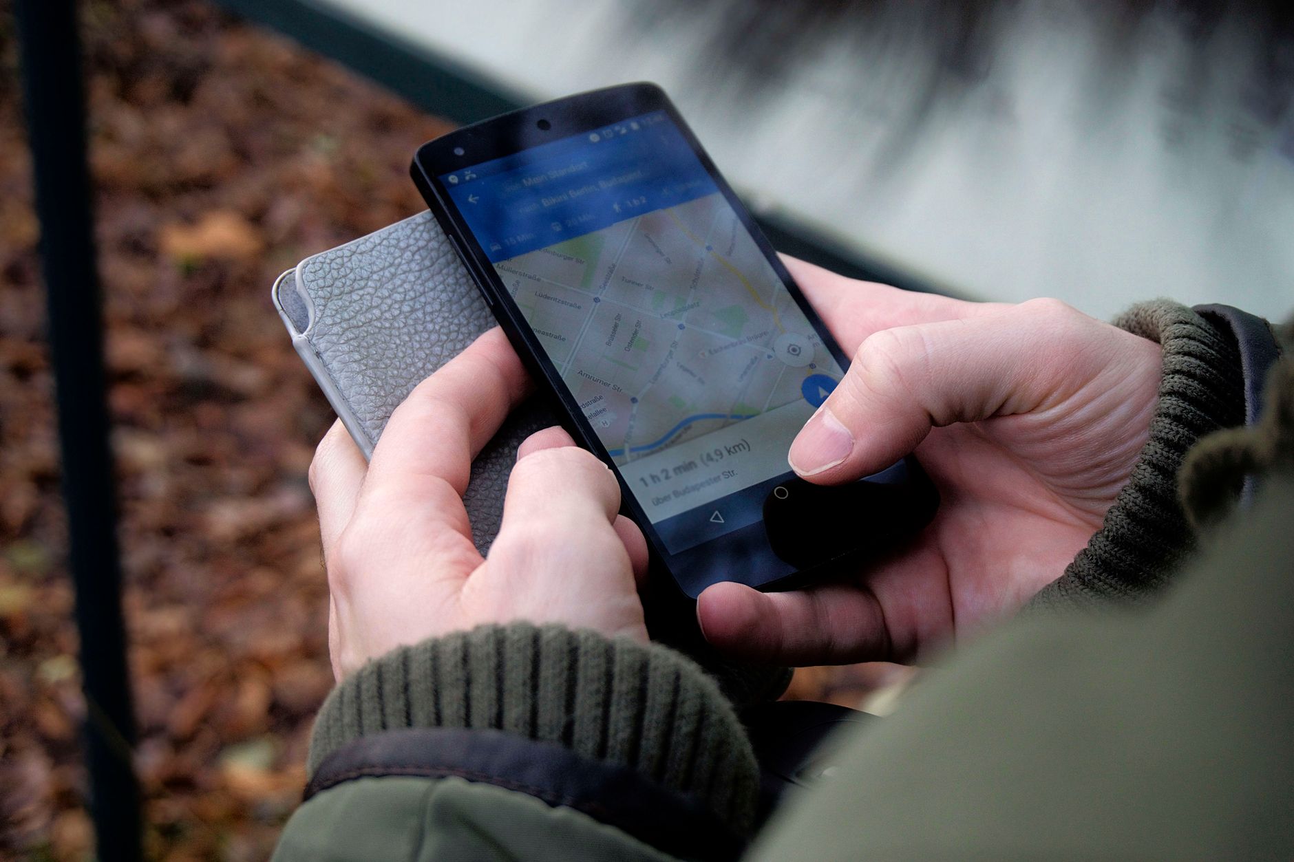 Navigating the Smartphone Addiction Debate: Finding a Balance