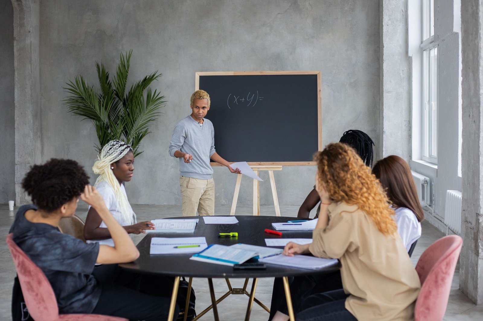 A group of students engaged in a lively debate, showcasing critical thinking. — critical thinking debate