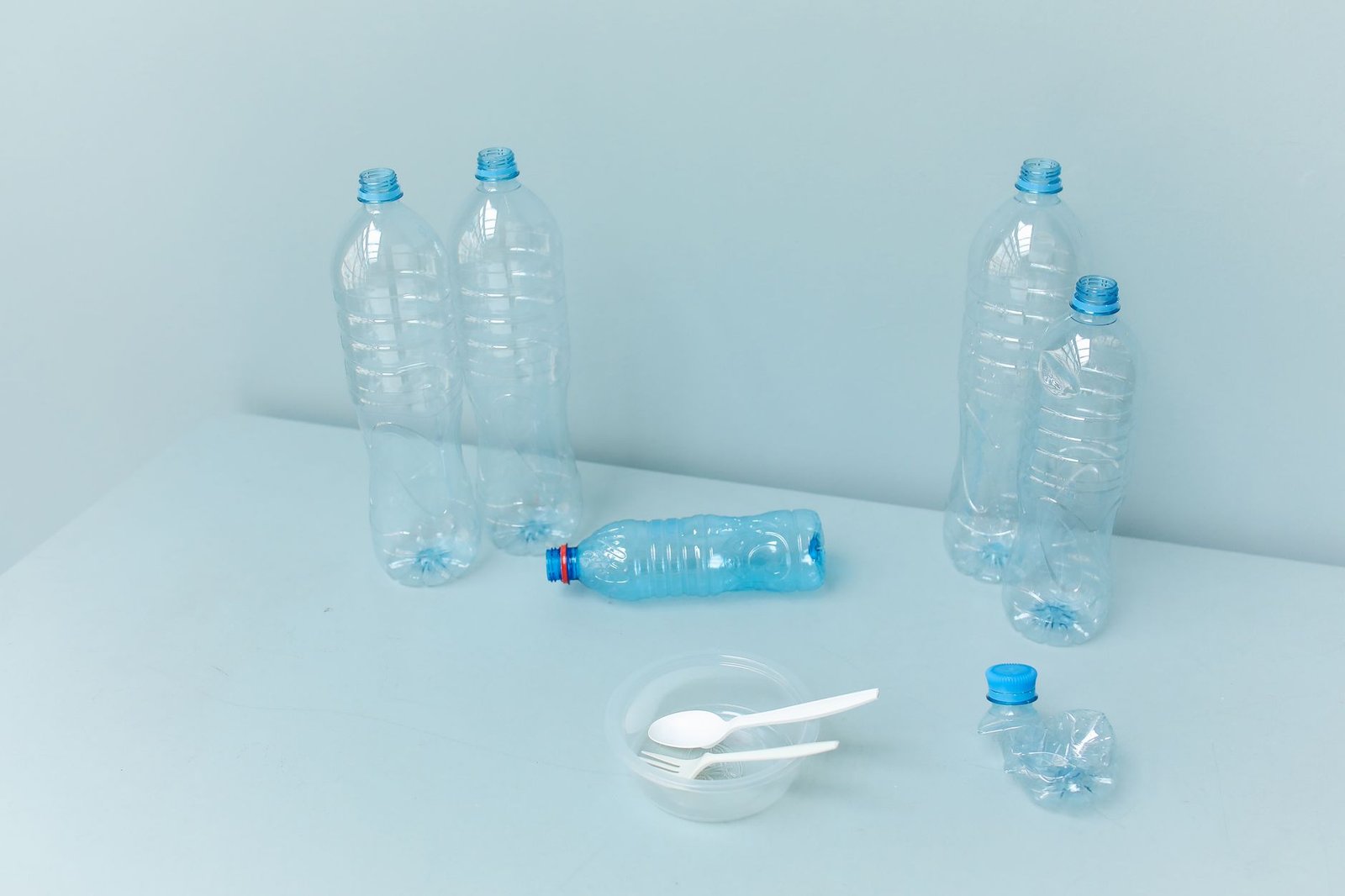 A visual comparison of the environmental impact of single-use plastics versus reusable products. — single-use plastics ban