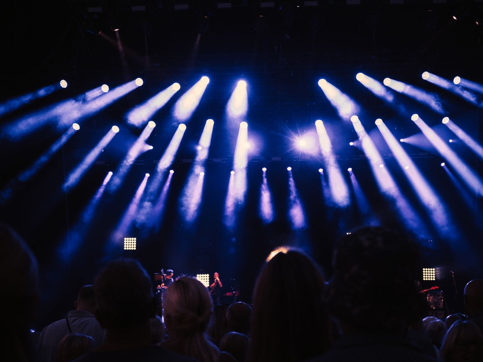 A visual representation of effective audience engagement techniques. — building arguments