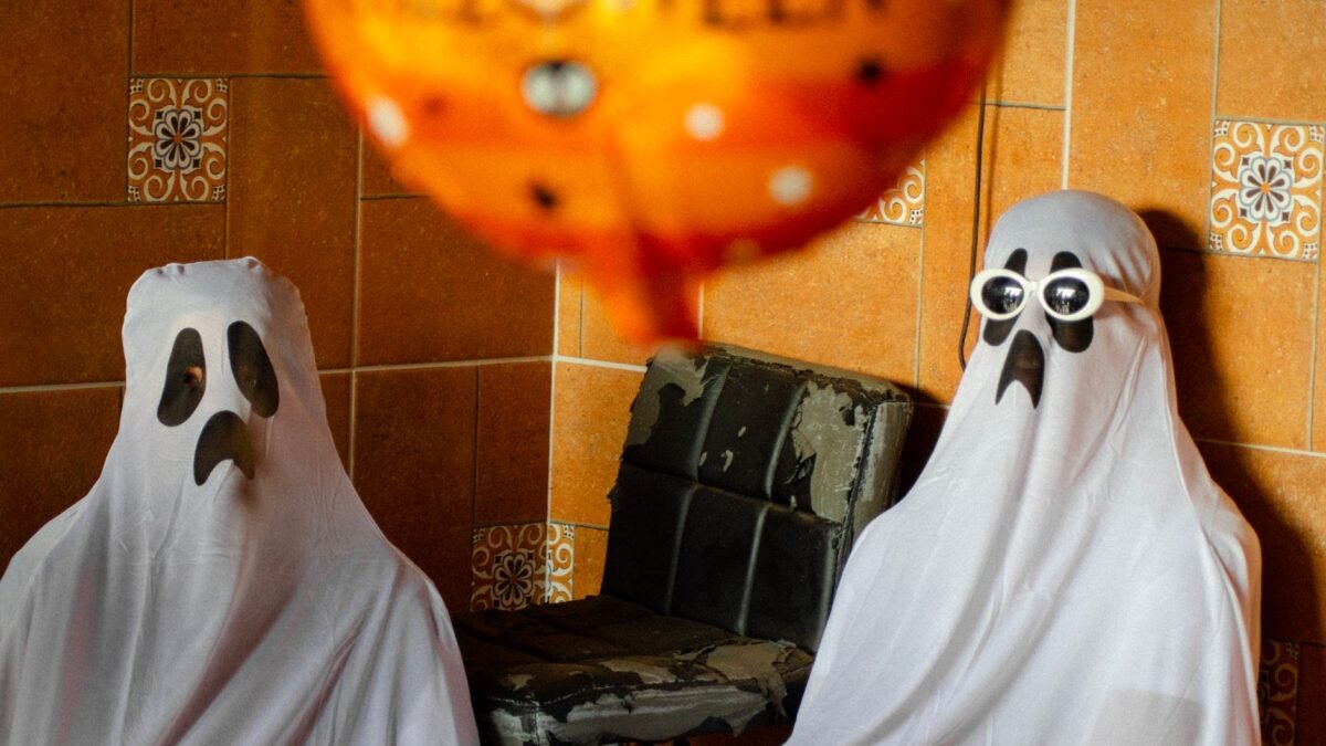 Are Ghosts Real? A Debate on Paranormal Phenomena