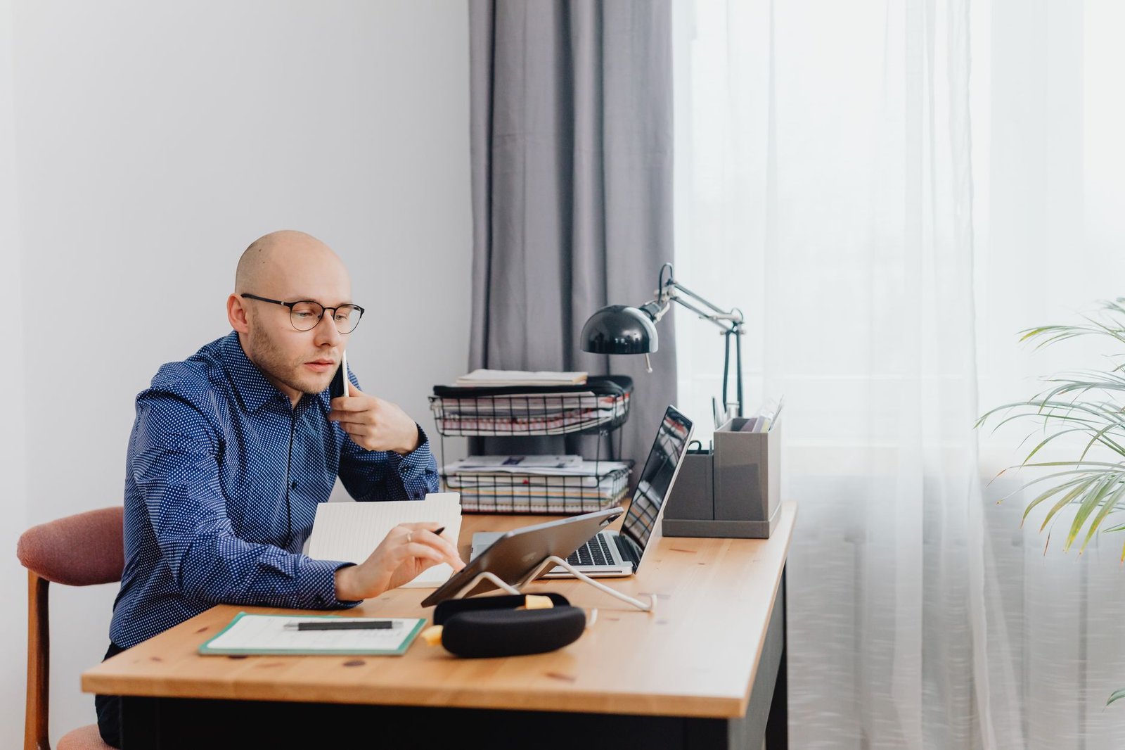 A modern home office setup showcasing a remote worker's environment.