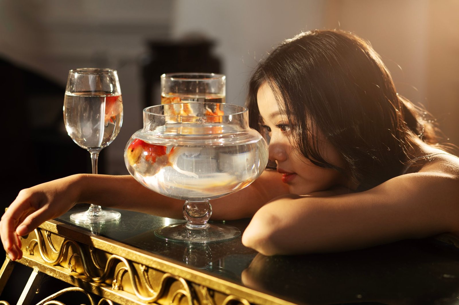 A visual representation of a Fishbowl debate format in action. — debate formats
