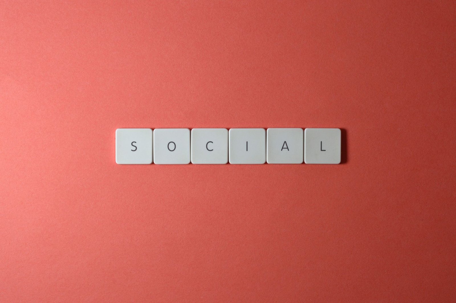 A visual representation of the positive aspects of social media, such as connection and community. — social media mental…