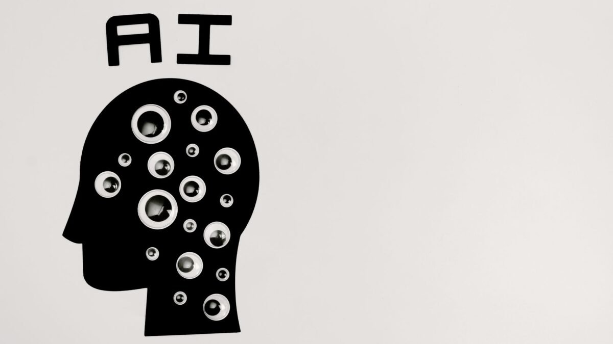 AI Debate: Embrace or Fear Technology?