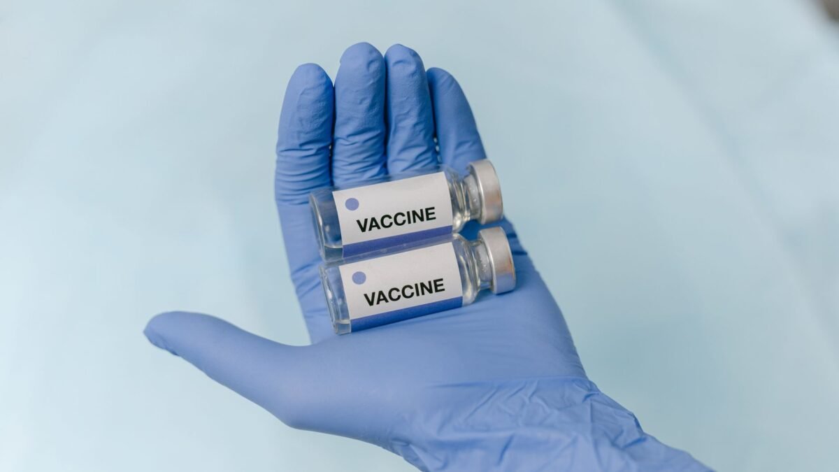 Should Vaccines Be Mandatory? A Public Health Debate