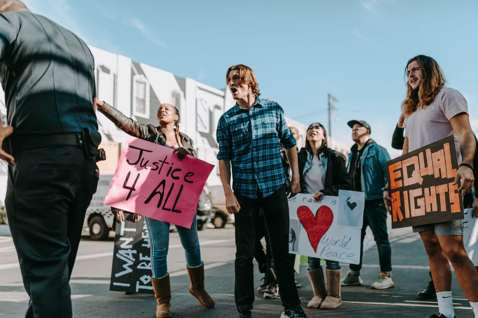 A community meeting focused on climate action, emphasizing dialogue between advocates and skeptics. — climate change debate