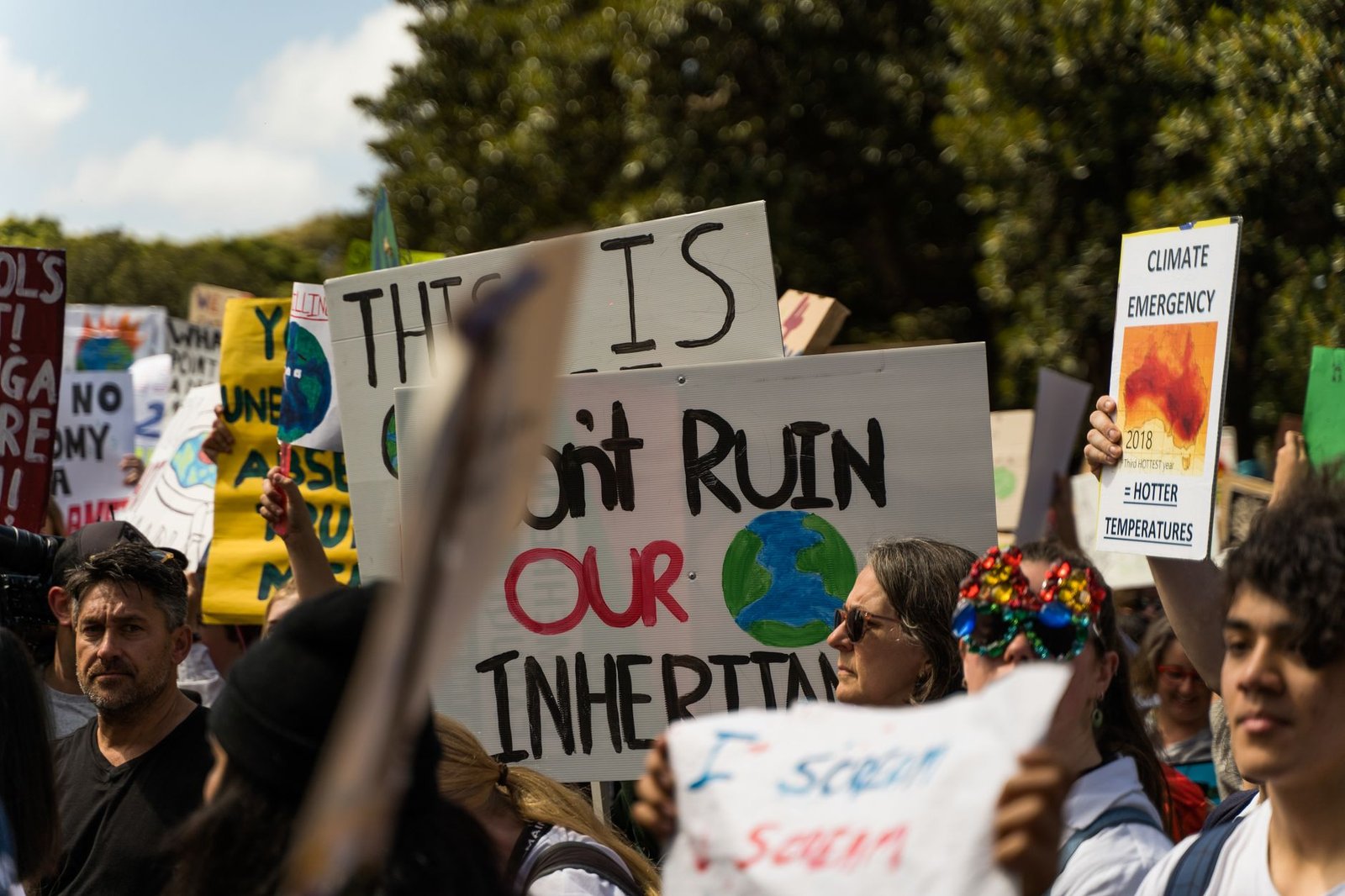 A photo of a community event focused on climate change awareness and action. — climate change debate