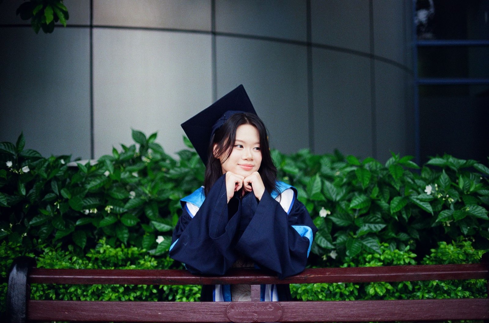 Looking Ahead: The Future of University Degrees — are university degrees worth it